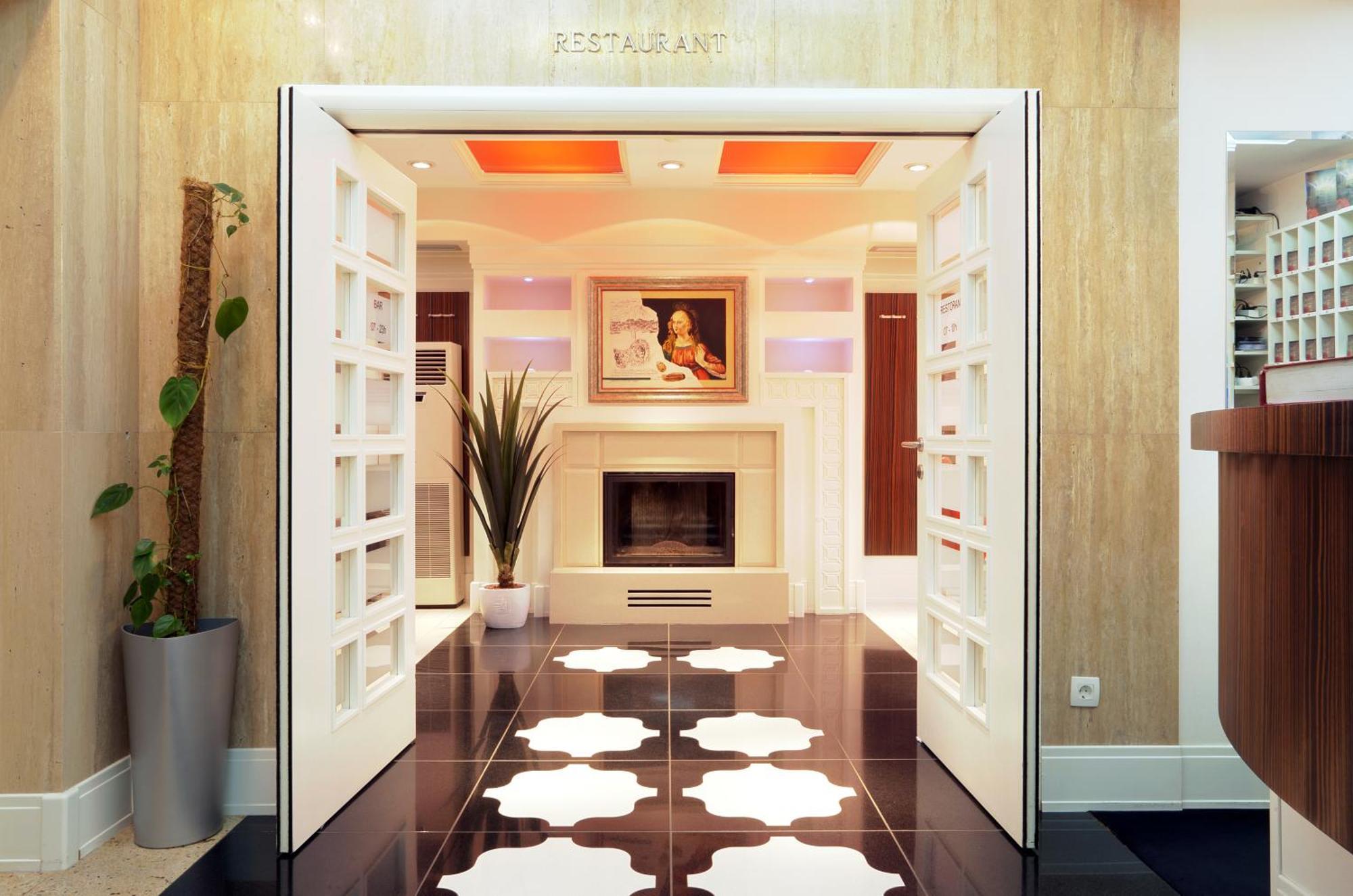 Garni Hotel Crystal Κράλιεβο Εξωτερικό φωτογραφία